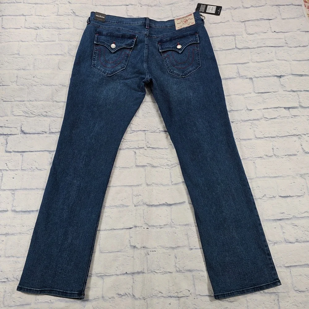 True Religion Ricky Relaxed Straight MENS 38X34 Dark Wash Red Stitch Jeans